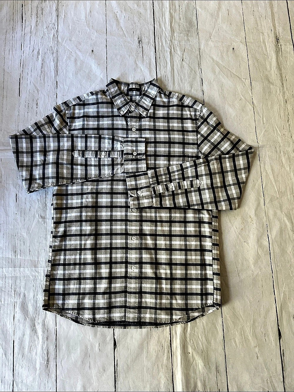 J.Crew Flex Oxford Plaid Oxford Shirt in Gray navy and white Size Medium slim lo